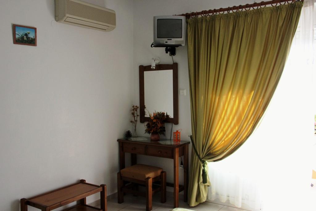 Maria Rooms Ajía Ermióni Kültér fotó
